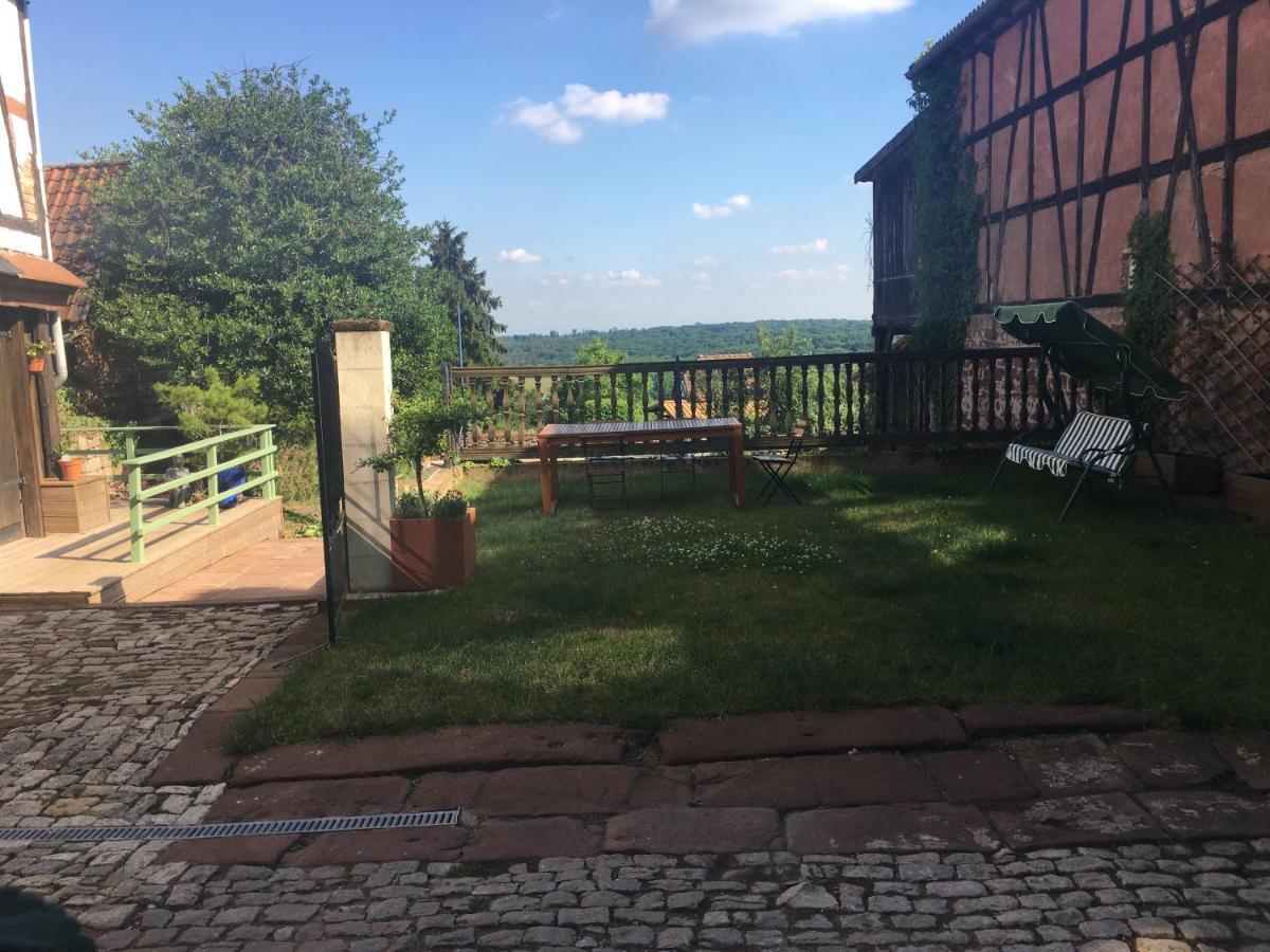 Au Relais De L'Histoire Gite Classe 4 Etoiles Oberbronn Bagian luar foto