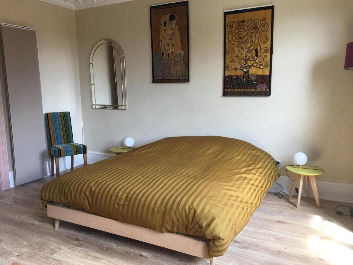 Au Relais De L'Histoire Gite Classe 4 Etoiles Oberbronn Bagian luar foto
