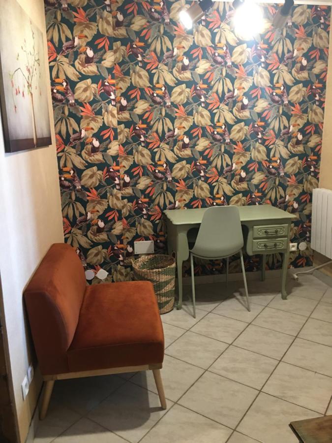 Au Relais De L'Histoire Gite Classe 4 Etoiles Oberbronn Bagian luar foto